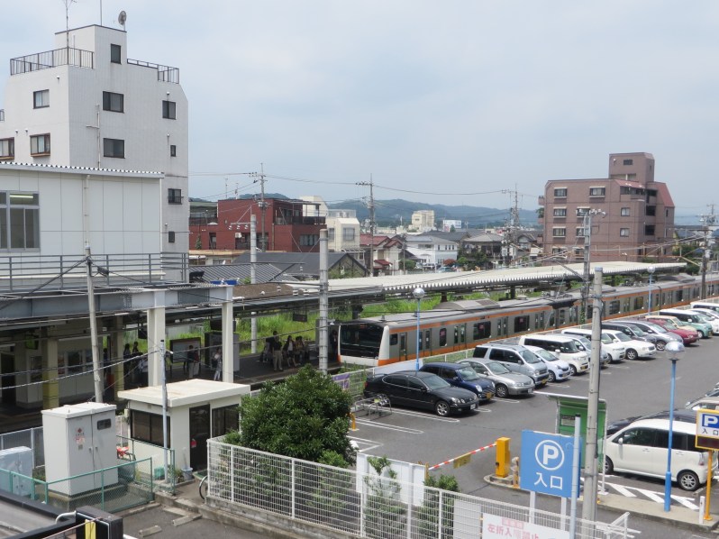 Fussa Station is walkable from our house.